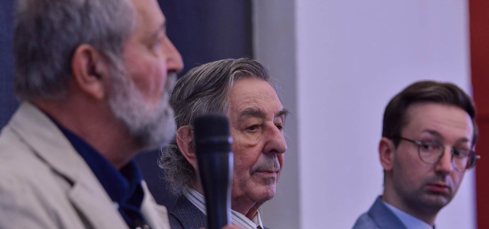 Zdjęcie do zakładki Konferencje Zdjęcie ilustrujące prelegentów konferencji